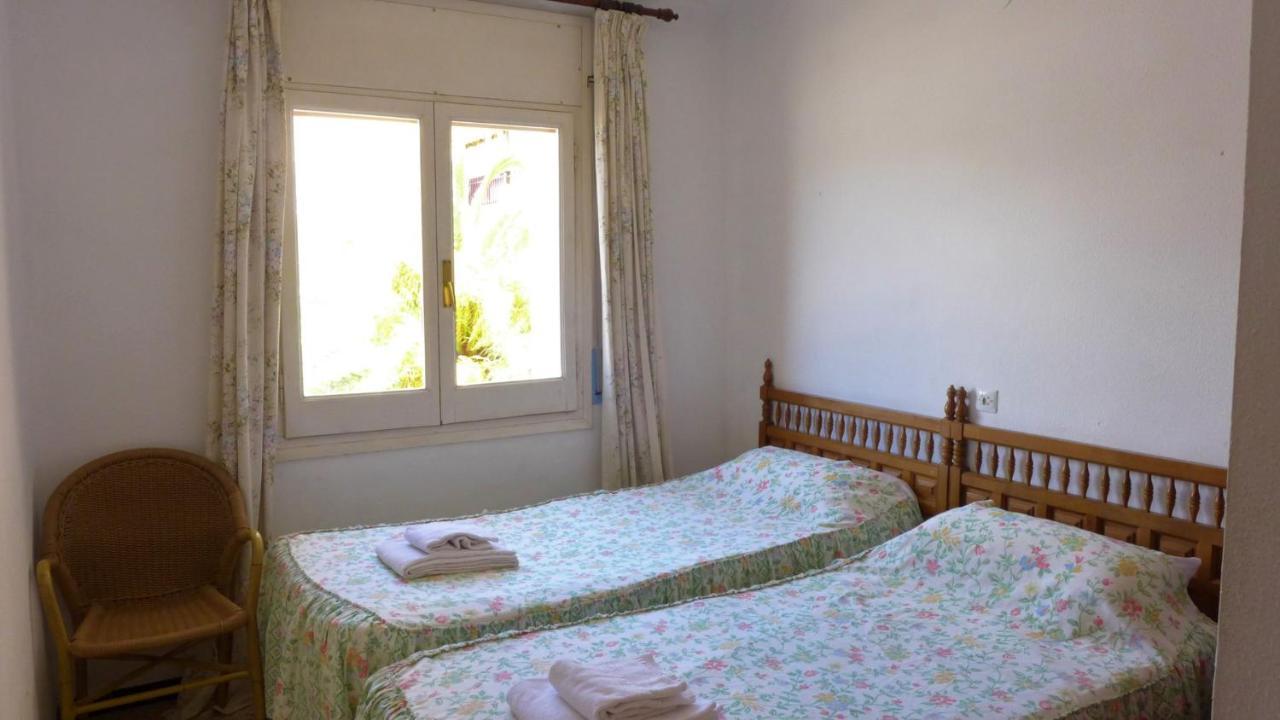 Apartamentos Alfonso I Palmyra Салоу Экстерьер фото