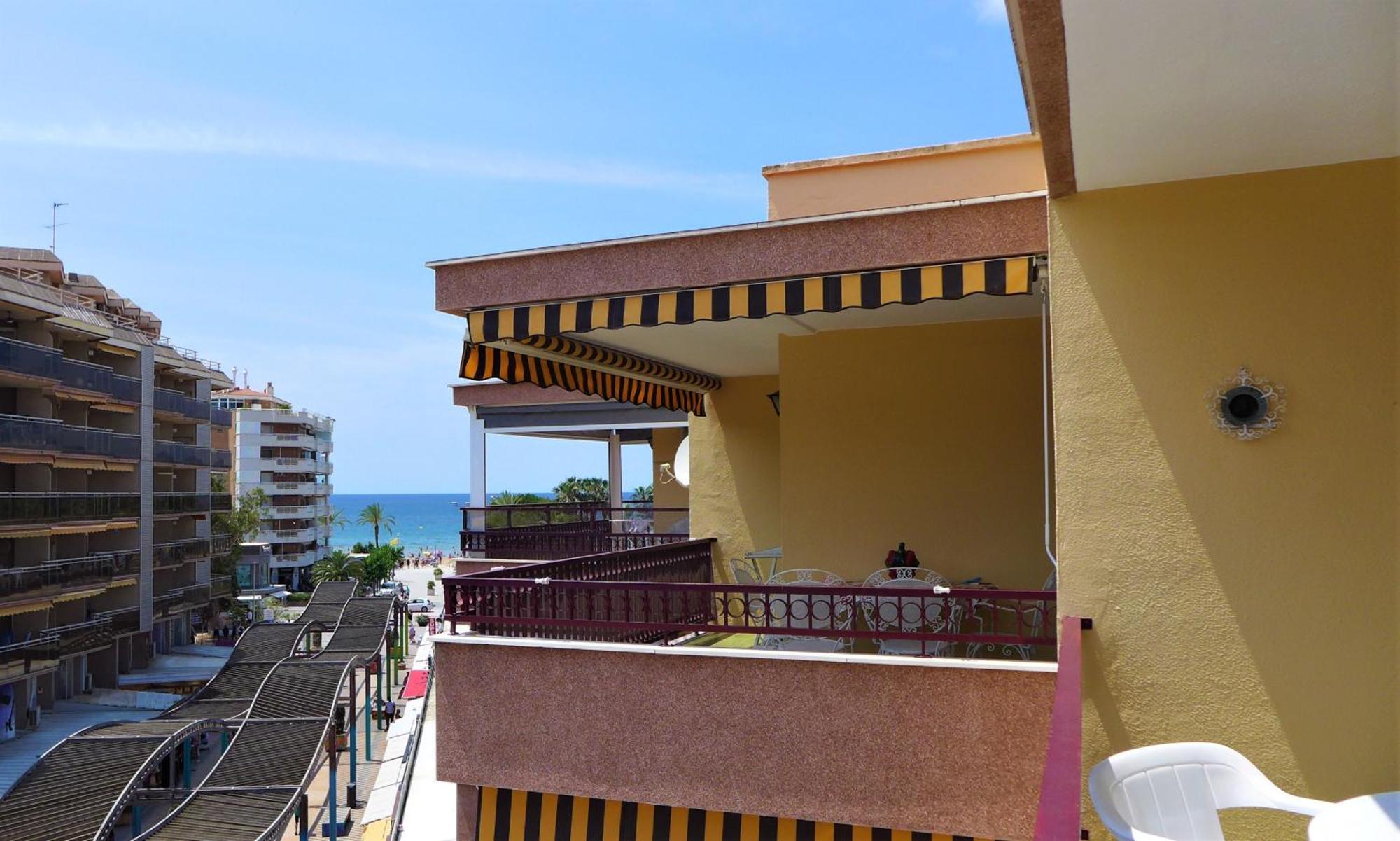 Apartamentos Alfonso I Palmyra Салоу Экстерьер фото